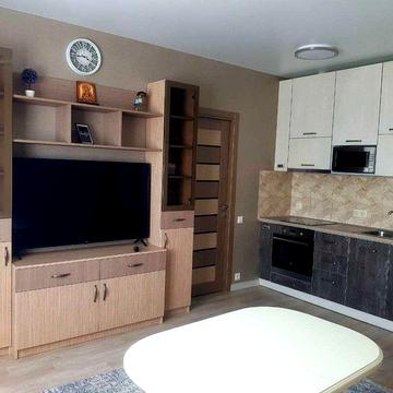 Сдам 1к кв ЖК Журавли 8/24эт 40м2 вул. Нескорених Героев Труда м. Салтовская, без животных