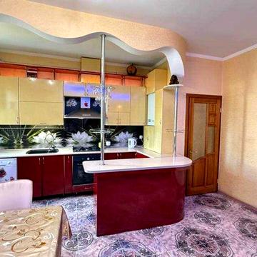 Продам просторную 2-комн. квартиру возле МОРЯ! Лузановка/Свой двор