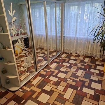 Продаётся 2х комнатная Полякова 5а Можно по сертификату. (Собственник)