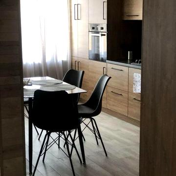 Довготривала оренда дворівневої квартири