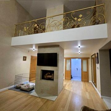 Будинок у Брюховичах район поле чудес