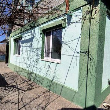 Продаж будинку з комунікаціями.  С. Фурси.  Поруч річка