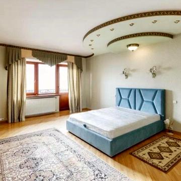 Будинок в самісінькому серці міста