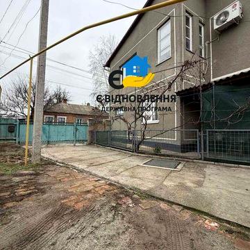 Пропонуємо до продажу квартиру в приватному секторі.