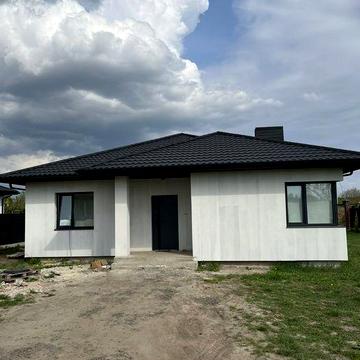 Будинок у селі Боратин(Голишів)