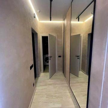 Сдам  лофт длительно евродвушка Каманина  48 Жемчужина