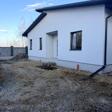 Продам будинок , масив Криниченька поряд зоопарку