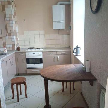 Реальная 3-ка в Центре, Университет, ул Николая Хвылевого, Центр