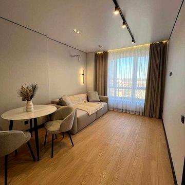 Євро 2 кімнатна квартира. центральний парк ЖК Нові Метри