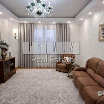 Продаж 4кквартири, центр, вул. Микільсько-Ботанічна, 2