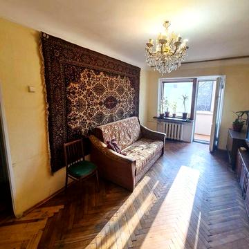 Продаж 1 кімнатної кв 34м2 | метро Голосіївська | вул. Добрий шлях 5