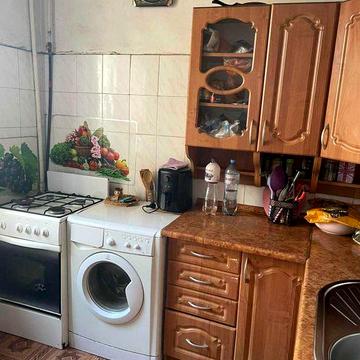 2 кімнатна квартира проспект Берестейский 74 метро 5хв сталінка торг