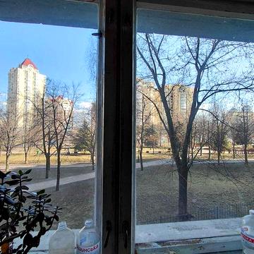 ПРОДАМ 3к квартиру Левка Лукяненка 18 Спецпроєкт 1990р Цегла 84,3м2 Мінська