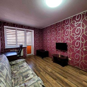 Продаж — 2-кімн. квартира, вул. Дж. Вашингтона