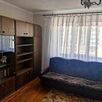(3) Продам 2-кімнатну квартиру на Словянці 9006