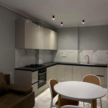 Оренда стильної "ОДНОДВУШКИ" в центрі!