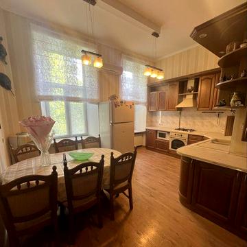 Долгосрочно 4-х ком кв-ру ЦЕНТР бельгийка Нежинская / Преображенская / Греческая, КОТЕЛ/газ/парковка/балконы/первая аренда/свободна