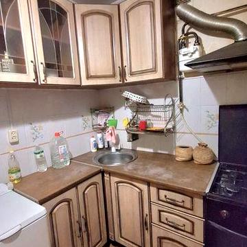 Продам 3-х комнатную квартиру на 3/9 в Лесках