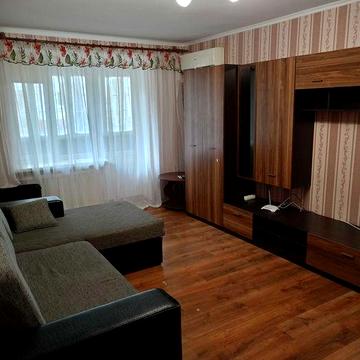 Гостинка на длительно 1 эт с балконом