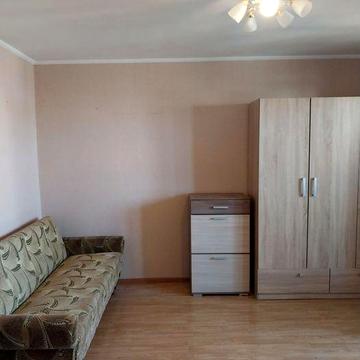 1к квартира на Брацлавській(БЕЗ ТЕХНІКИ)