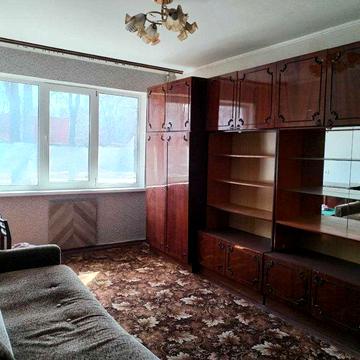 Двокімнатна в Фастові продаж.