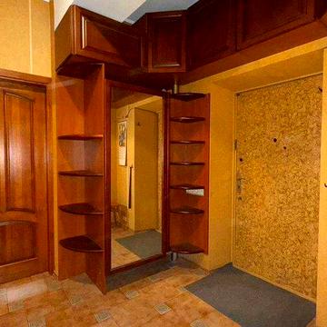 Продам 2 Комнатную Квартиру, в Центре города (404969)