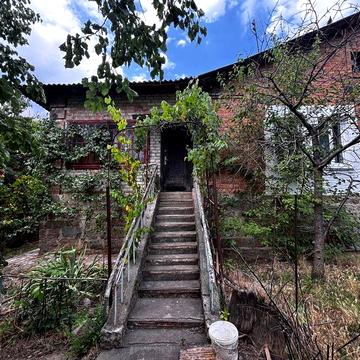 Продам будинок  в Марганці