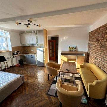 Здам в оренду квартиру студію вул Вогзальна