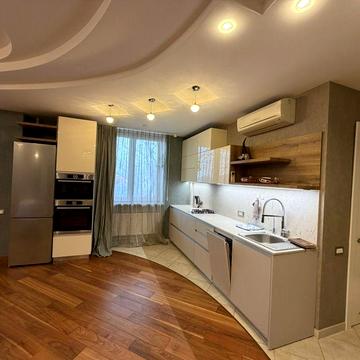 Сдается 3-комнатная квартира ул. Костанди/ Фонтанская дорога