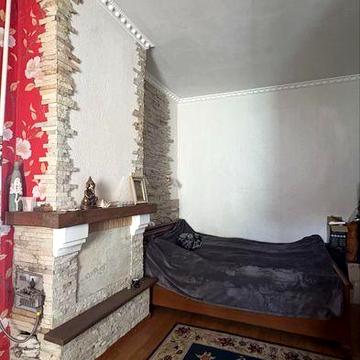 Продається частина будинку. Центр