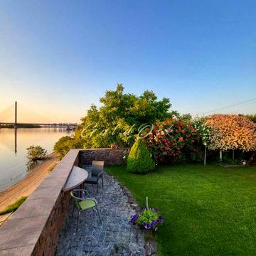 Здам Будинок на березі Дніпра, метро Славутич 2 км.Осокорки