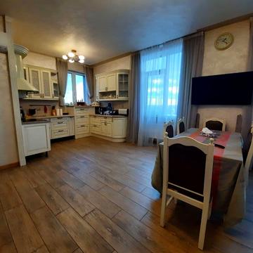 Сімферопольська вул., 2-Н