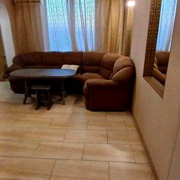 Сдам 2 комн. квартиру, метро Защитников Украины