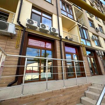 Довга вул., 1