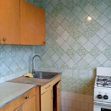 Продам 2 кімнатну квартиру на Салтівці, вулиці Амосова