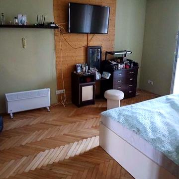 1 кімн. кв. м. Видубичі, вул. Набережно-Корчуватська