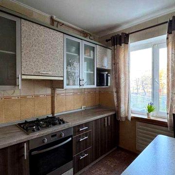 Продаж 3кімнатної квартири вул Всіхсвятська Сертифікат