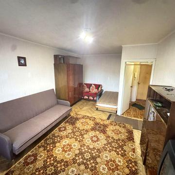 Соборності 13а, метро Лівобережна, Дарниця.