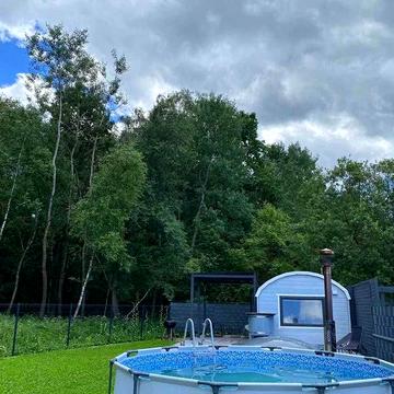 Дачний будиночок з діючим бізнесом