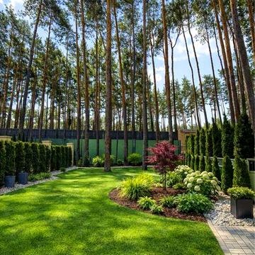 Продаж будинку з травертину з ремонтом 8 соток