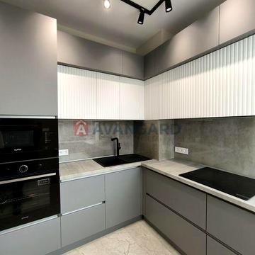 Двокімнатна. ЄВідновлення. Центр.