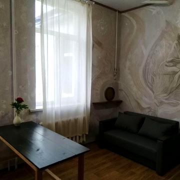 Здам свою однокімнатну студію біля м. Наукова