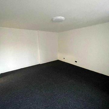 Олени Пчілки 2а, Позняки, оренда квартири, можна під комерцію, Э генератор!