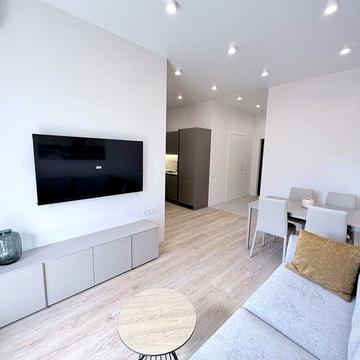 Продам квартиру в клубном доме Итака на 7 фонтана вид на Сквер ЖК Итака