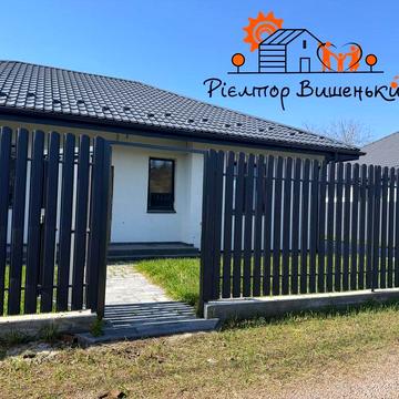 Продаж будинку в центрі с. Гнідин