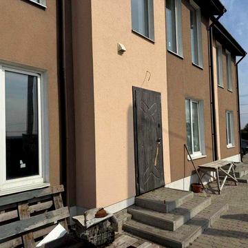 Двоповерховий будинок - таунхаус ідеальний варіант для вас