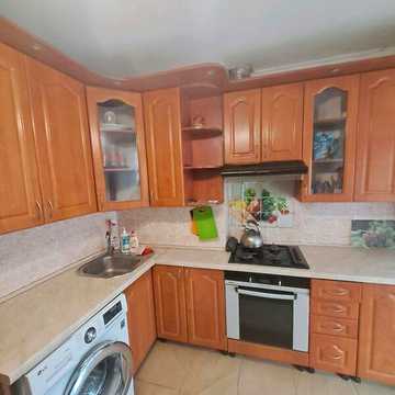 Продаж 3к Квартира Червона вулиця