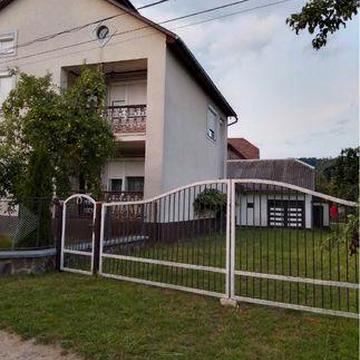 Будинок с Керецьки ..Іршавський р н