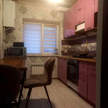 Здається в оренду 3-кімнатна квартира з індивідуальним опаленням та інвертором, вул. Пушкіна