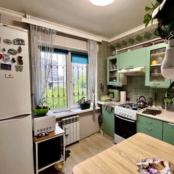 Продається 1к квартира. Бородинський.